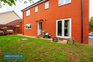 Rear- click for photo gallery